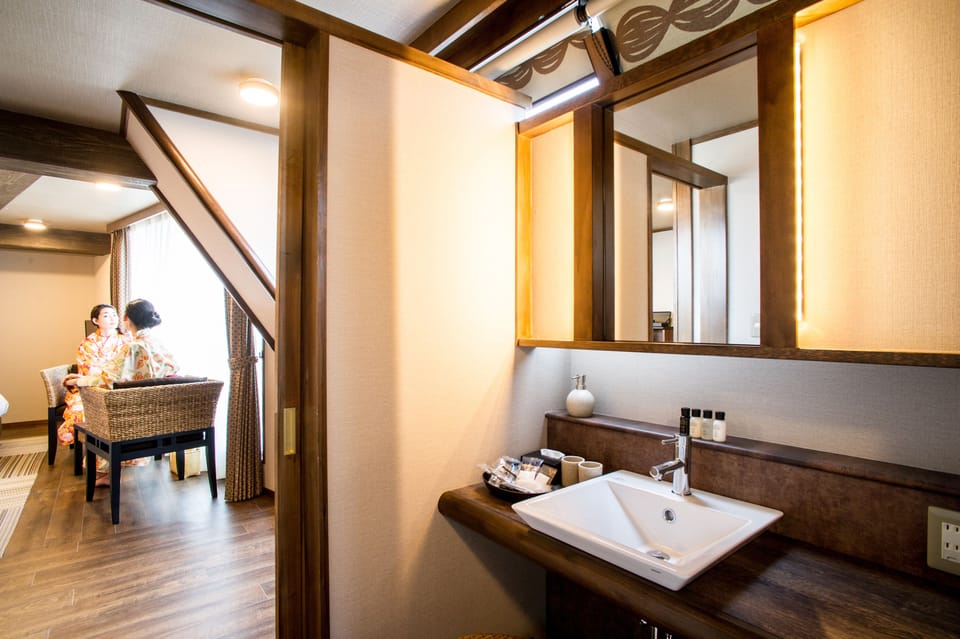 Twin Room with out Hot spring, Non Smoking | In-room safe, free WiFi, bed sheets