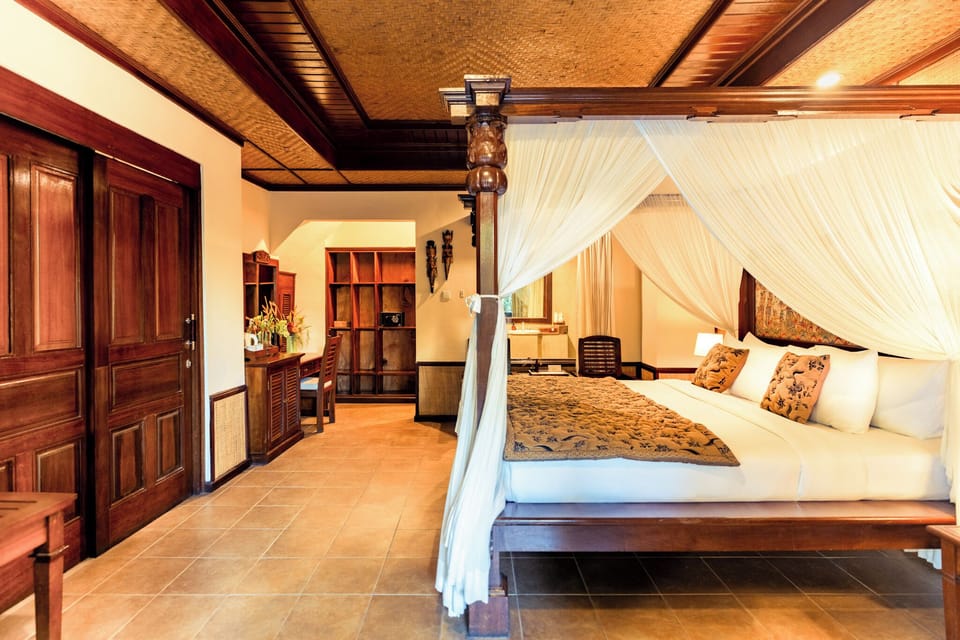 Standard Villa, 2 Bedrooms, Garden Area | Minibar, blackout drapes, soundproofing, iron/ironing board
