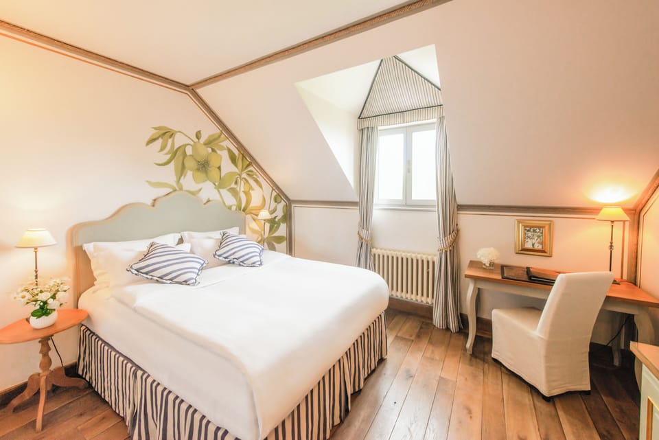 Superior Room | Hypo-allergenic bedding, minibar, in-room safe, individually decorated