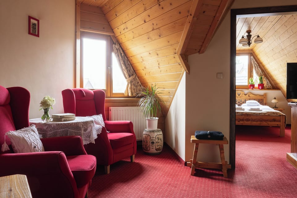 Deluxe Double Room, 1 Bedroom | Premium bedding, soundproofing, iron/ironing board, bed sheets