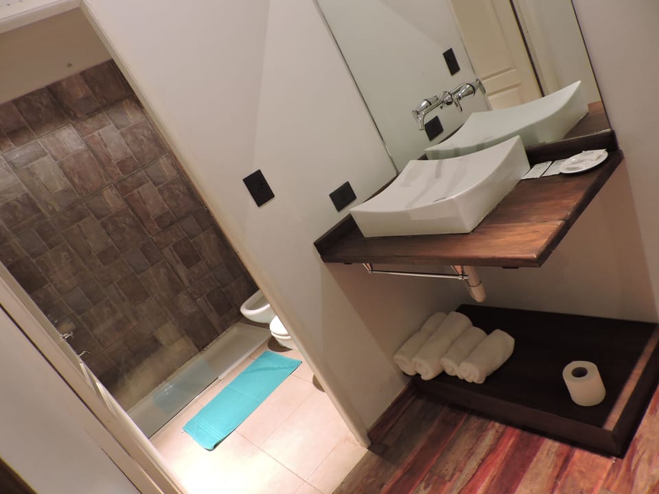 Premium Suite, 1 Bedroom | Desk, blackout drapes, WiFi (free), bed sheets