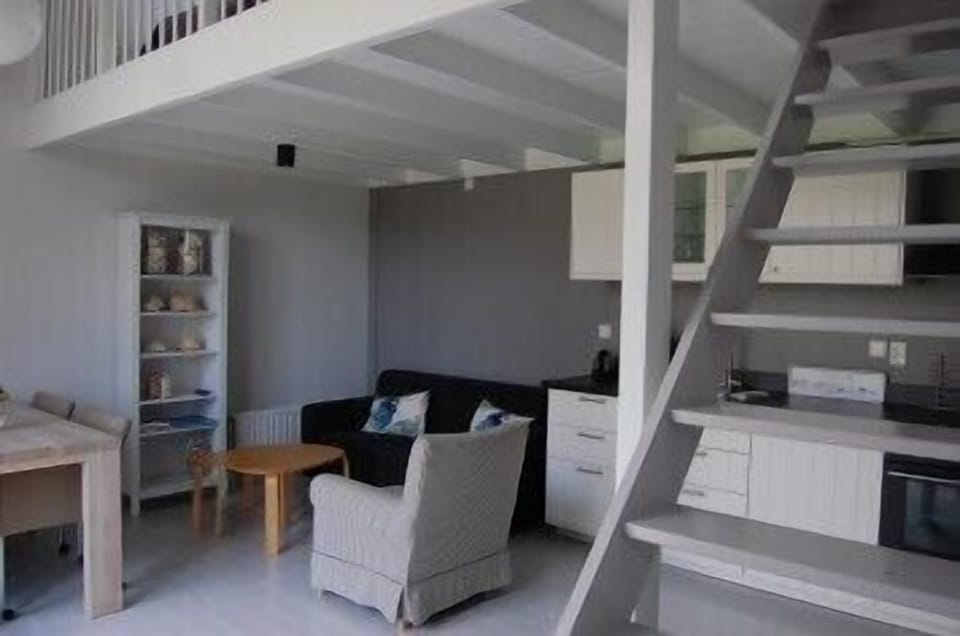 Apartment, 2 Bedrooms (De Schelp) | Living room | Flat-screen TV