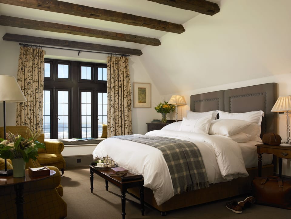 1 bedroom, Egyptian cotton sheets, premium bedding, in-room safe
