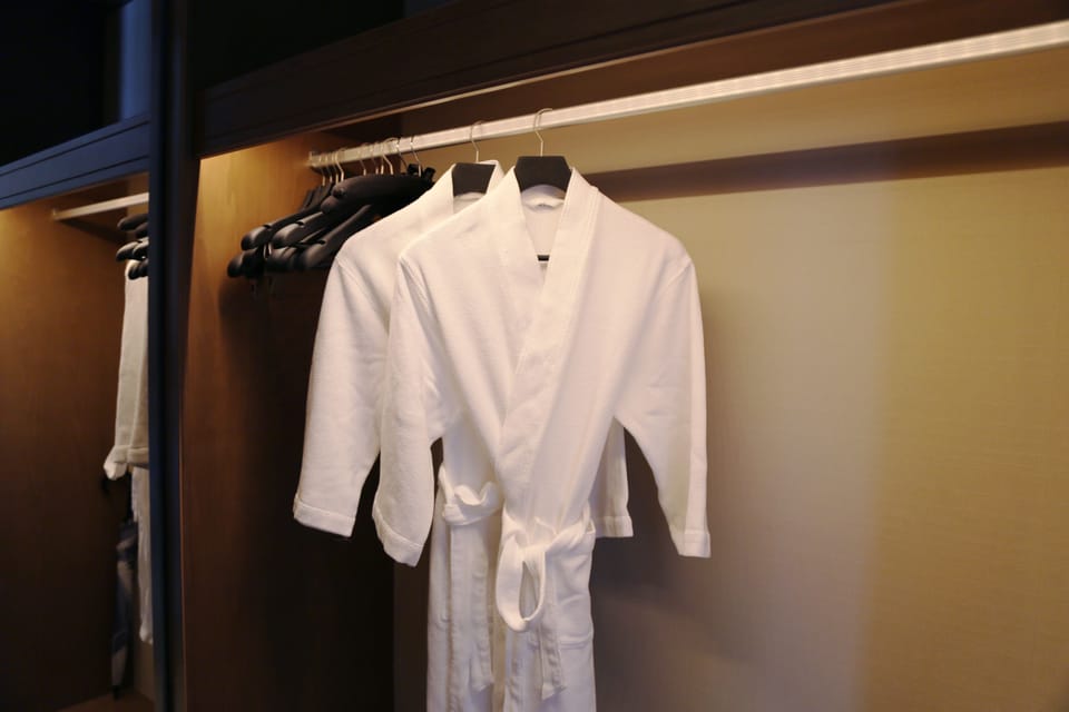 Hypo-allergenic bedding available, minibar, in-room safe, desk