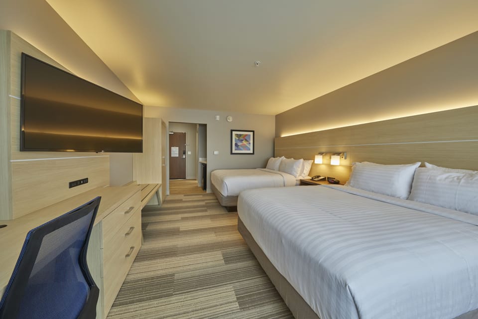 In-room safe, desk, laptop workspace, blackout drapes