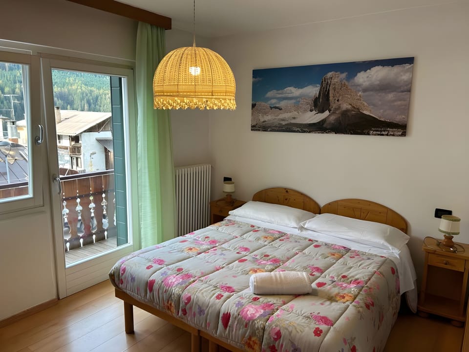 Desk, blackout drapes, cribs/infant beds, free WiFi