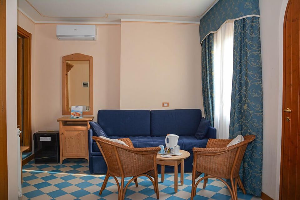 Minibar, in-room safe, desk, blackout drapes