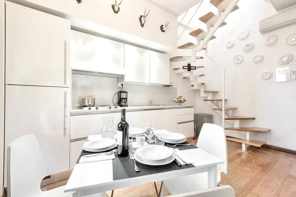 Exclusive Apartment | Living area | Flat-screen TV