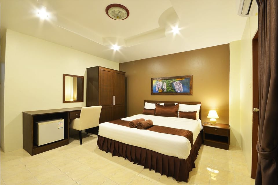 Superior Double Room | In-room safe, free WiFi, bed sheets