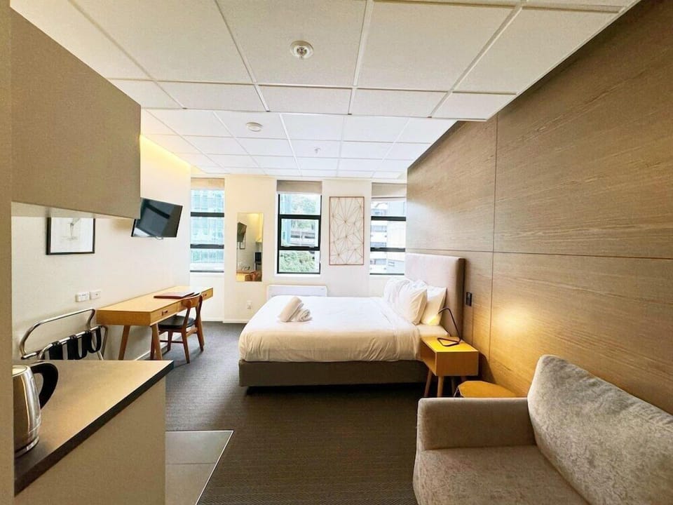In-room safe, desk, iron/ironing board, free WiFi