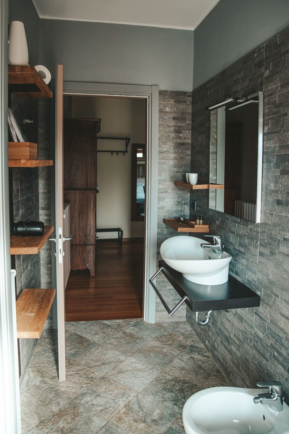 Classic Double Room | In-room safe, desk, soundproofing, rollaway beds