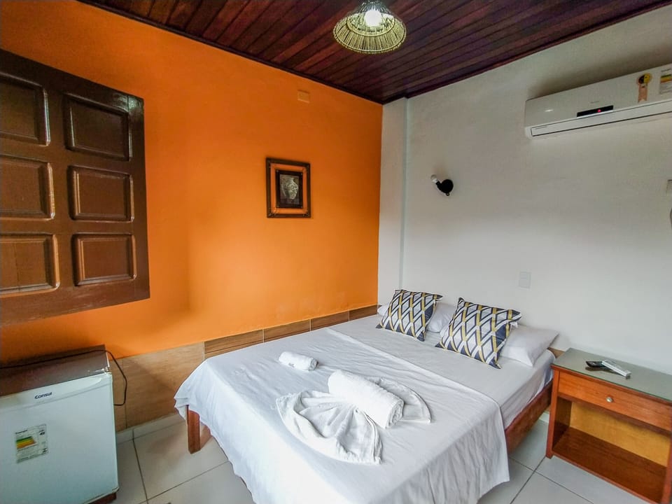 Standard Double Room | Minibar, iron/ironing board, free WiFi, bed sheets