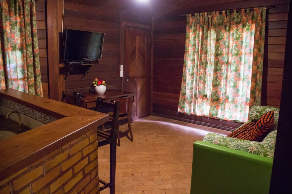 Standard Bungalow, 4 Bedrooms | WiFi (free), individually decorated, bed sheets