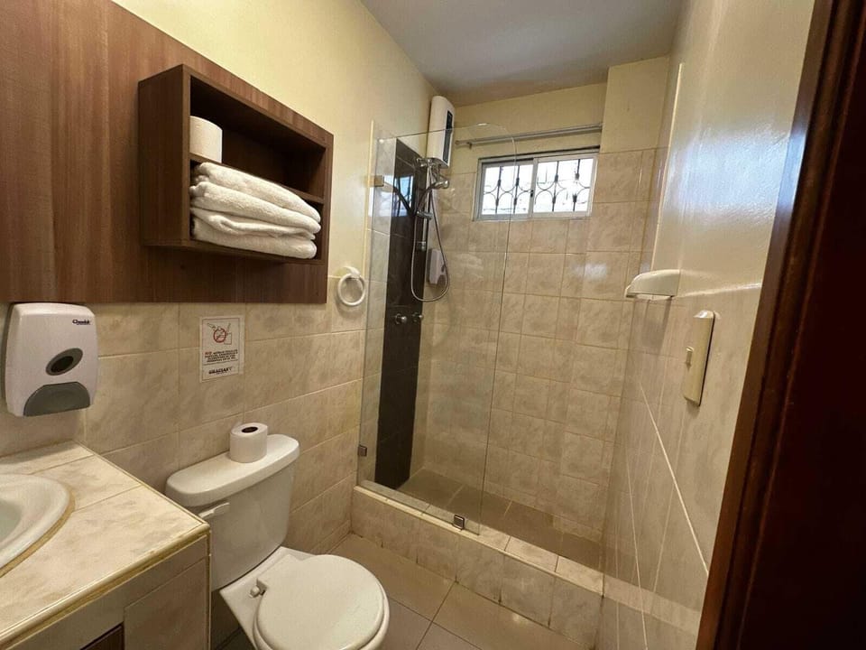 Shower, free toiletries, towels, soap