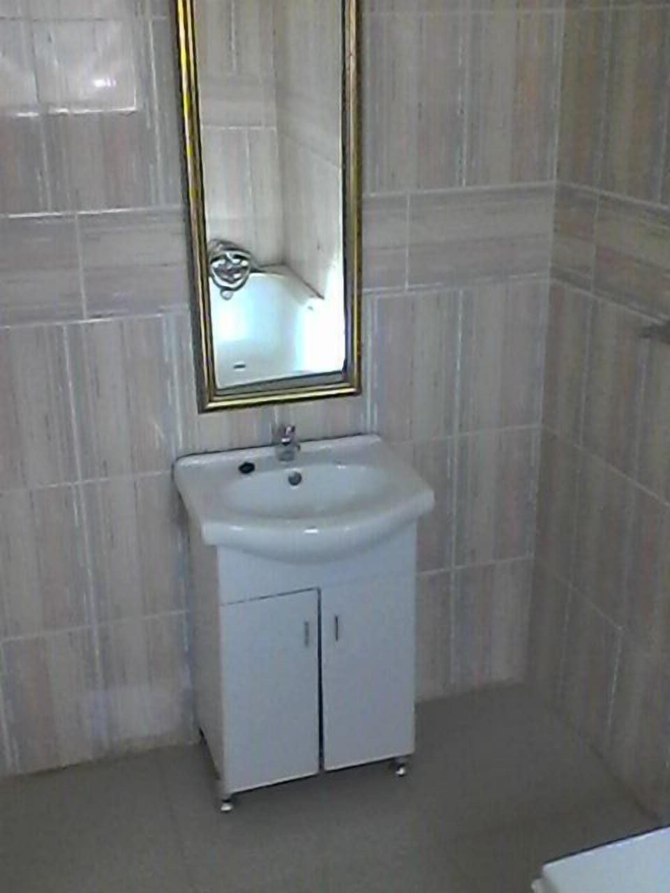Deluxe Room | Bathroom sink