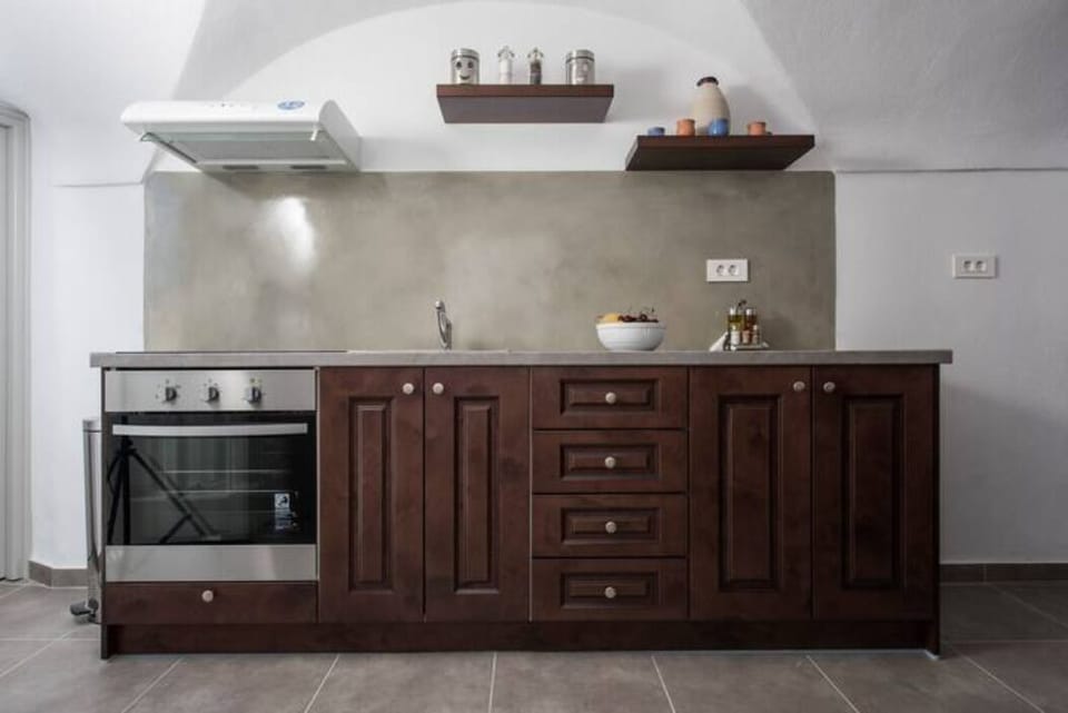 Villa, 2 Bedrooms | Private kitchen | Microwave, oven, stovetop, coffee/tea maker