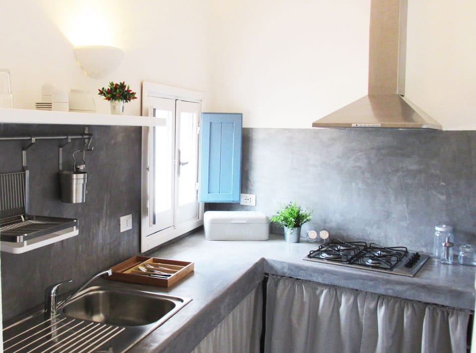 Comfort Apartment, 1 Bedroom, Garden View | Private kitchenette | Full-size fridge, stovetop, espresso maker, coffee/tea maker
