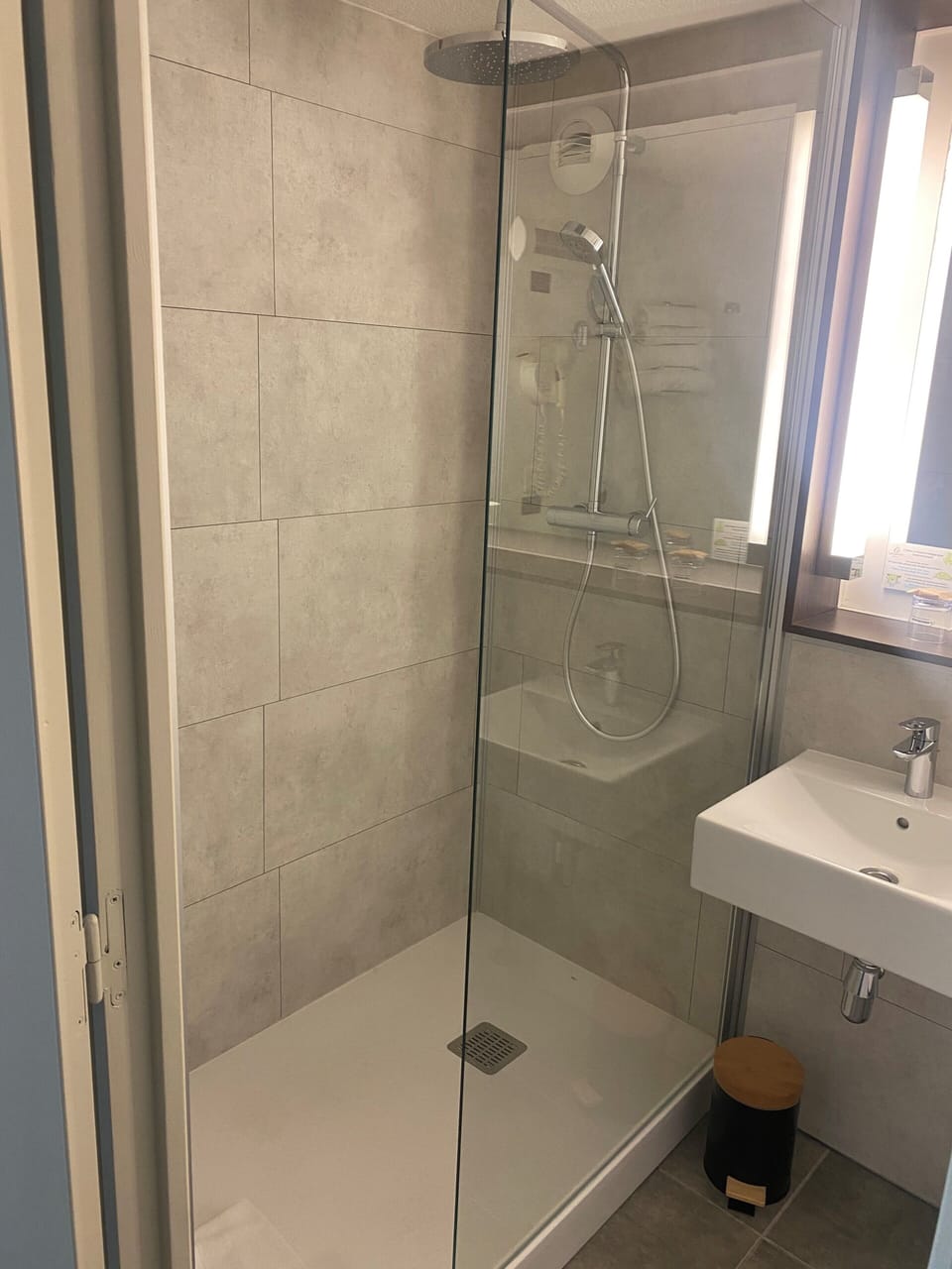 Hair dryer, towels