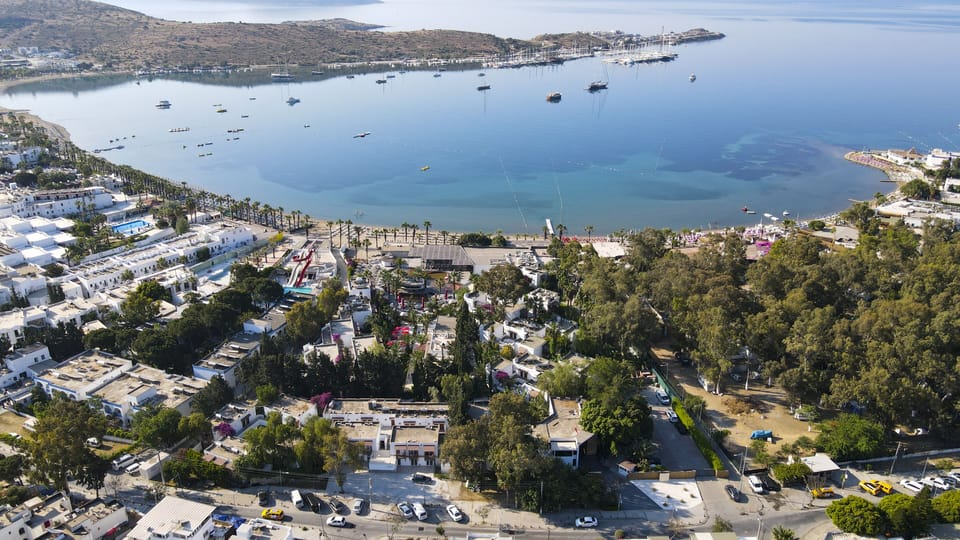 On the beach, free beach cabanas, sun loungers, beach umbrellas