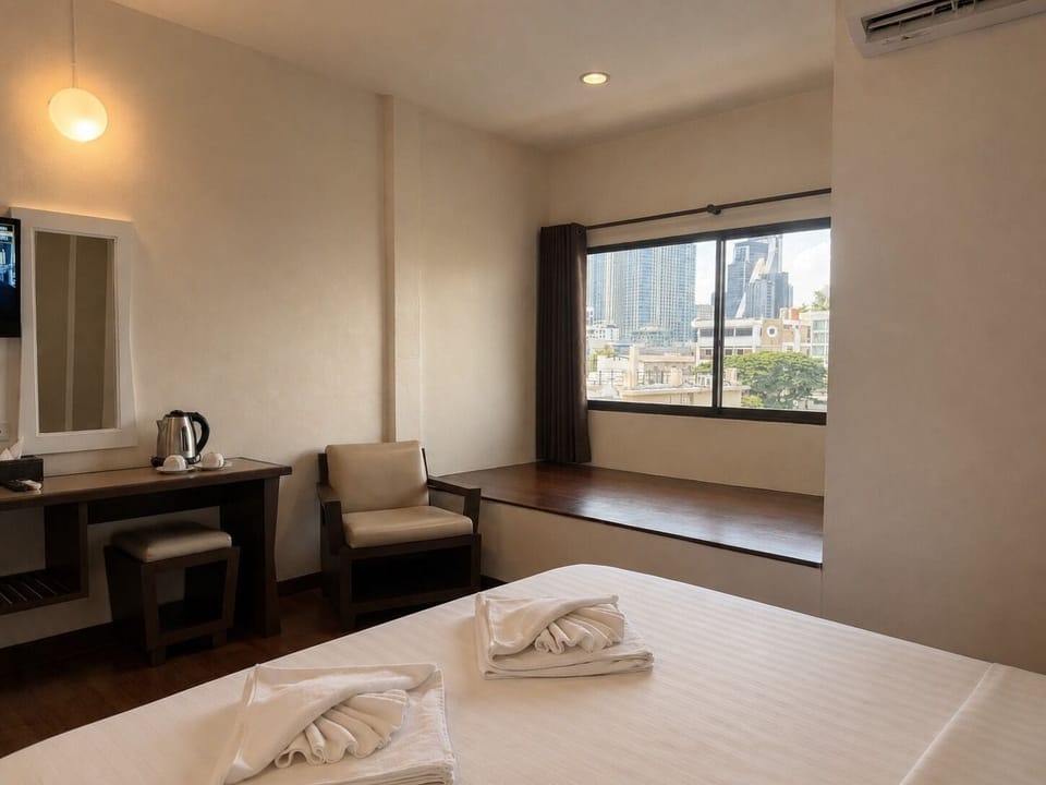 Superior Double or Twin Room, 1 Bedroom | Minibar, in-room safe, desk, free WiFi