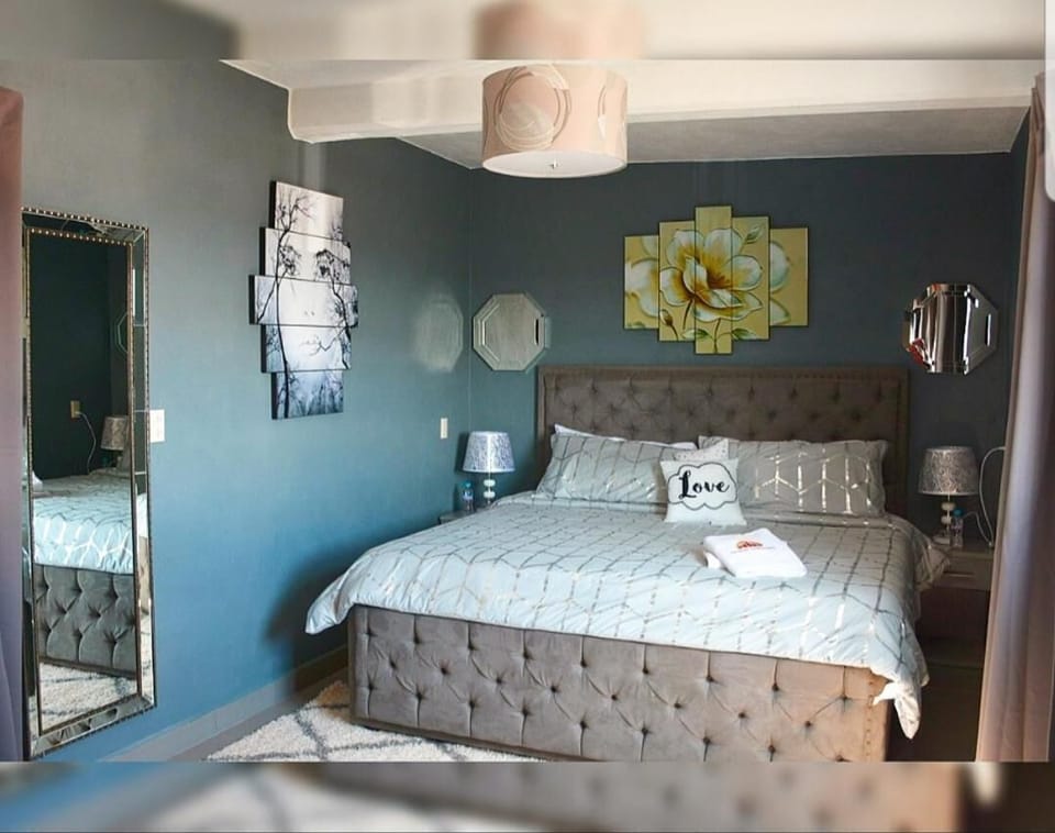 Iron/ironing board, free WiFi