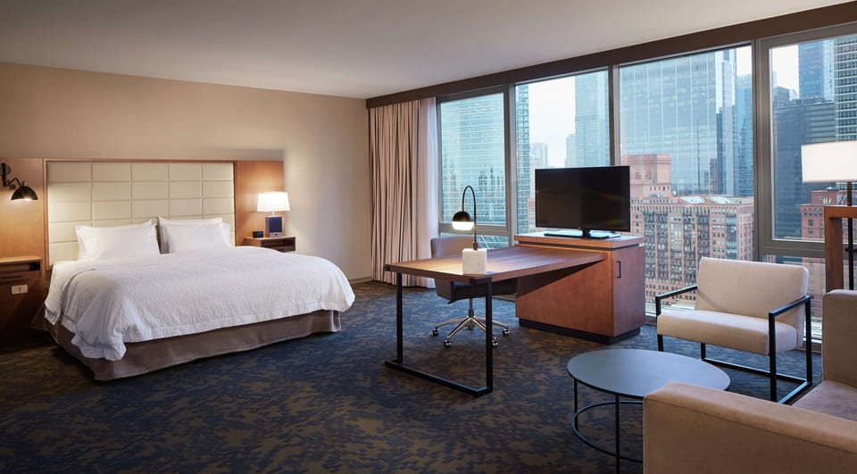 Premium bedding, in-room safe, desk, laptop workspace