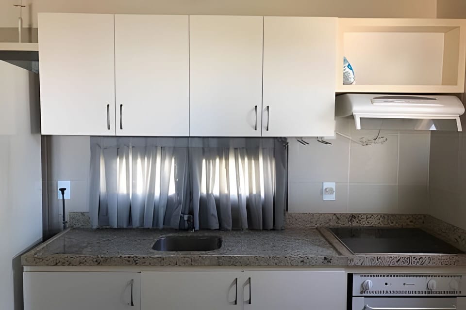 Chalet | Private kitchen | Fridge, oven, blender, cookware/dishes/utensils