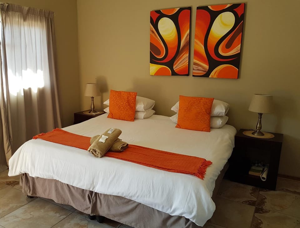 Desk, WiFi (free), bed sheets