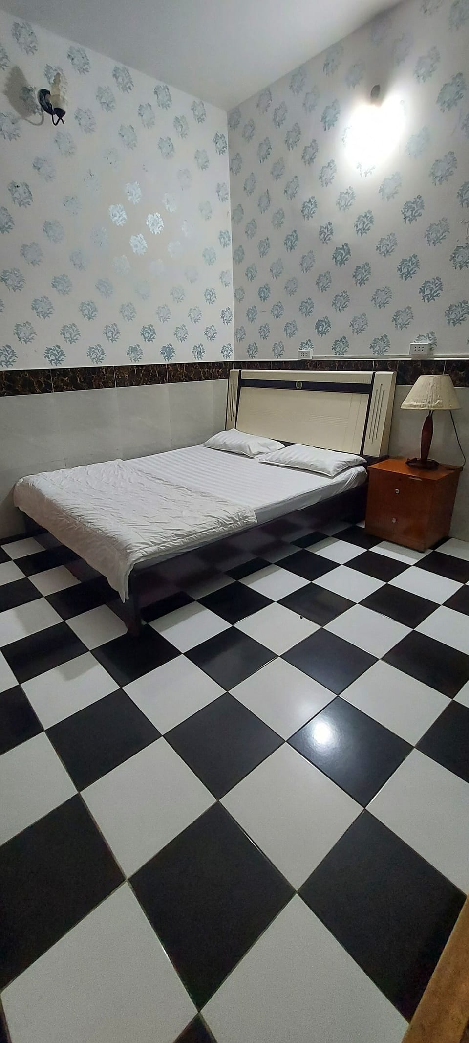 Standard Room (2 guests) | Desk, soundproofing, free WiFi, bed sheets