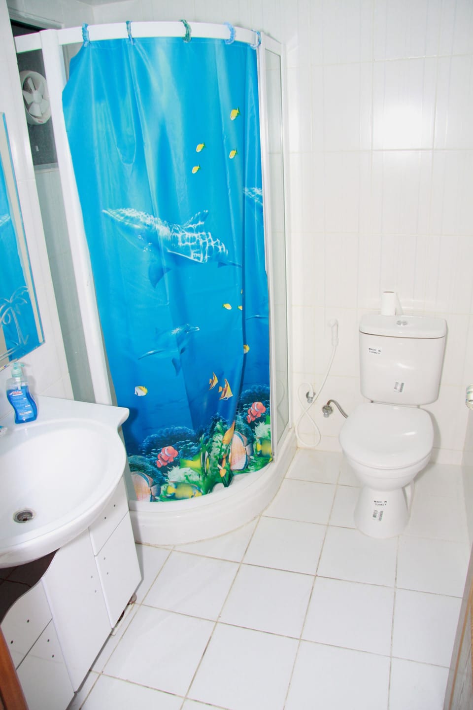 Shower, free toiletries, bathrobes, slippers