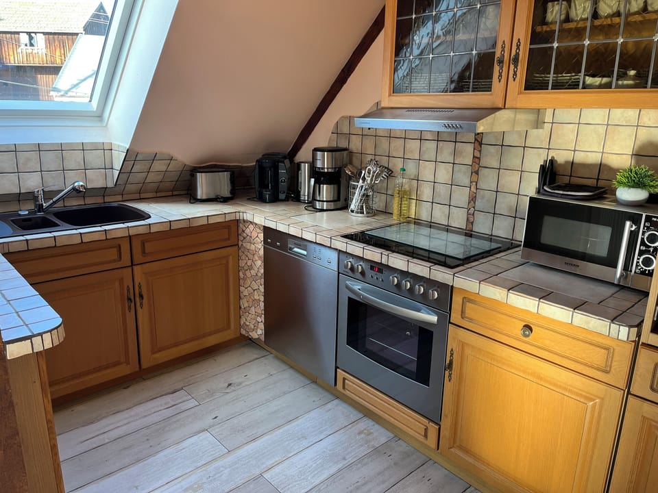 Basic Condo, 2 Bedrooms, Balcony | Private kitchen | Fridge, microwave, oven, stovetop