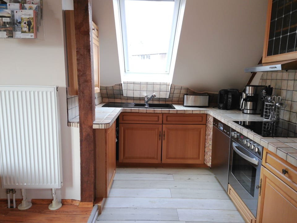 Basic Condo, 2 Bedrooms, Balcony | Private kitchen | Fridge, microwave, oven, stovetop