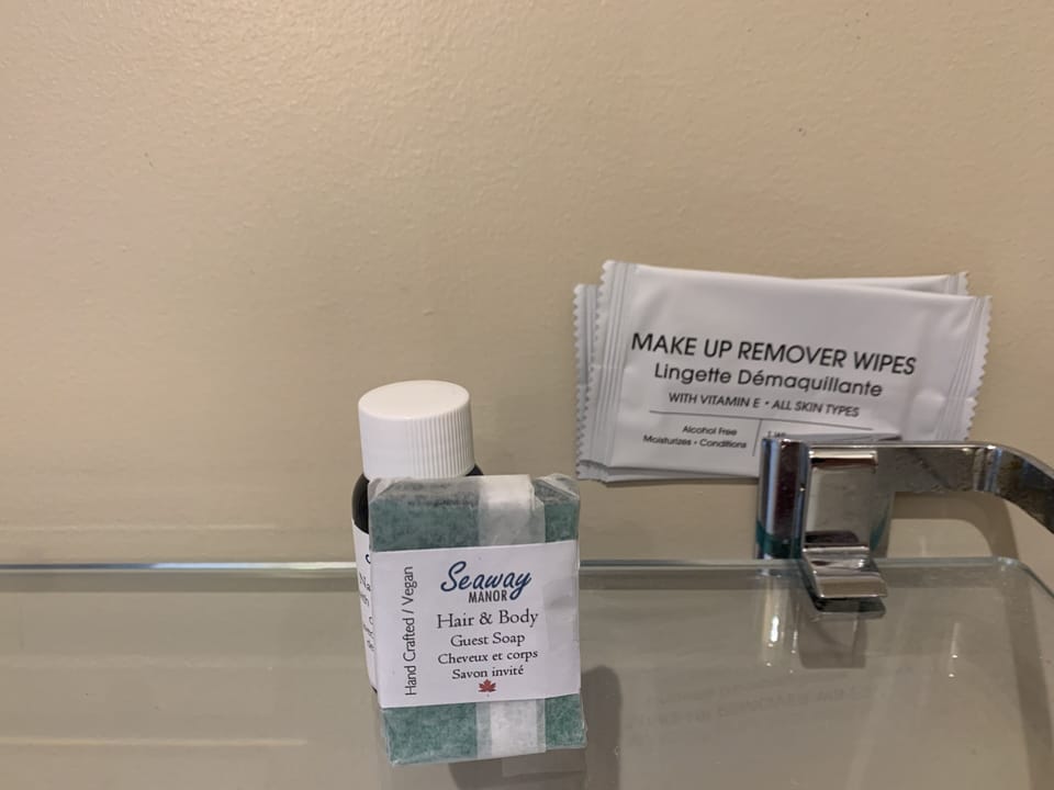 Suite, Queen Bed, Ensuite (Suite One) | Bathroom amenities | Free toiletries, bathrobes, towels