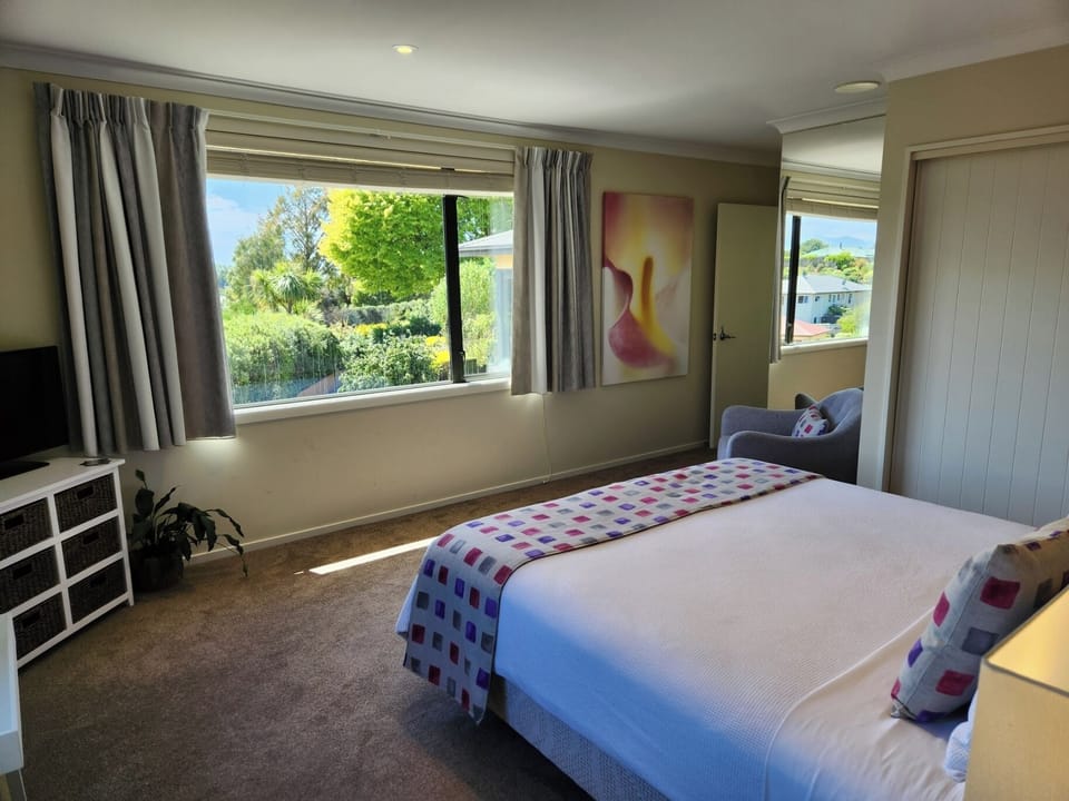 Room One | Premium bedding, blackout drapes, WiFi (free), bed sheets