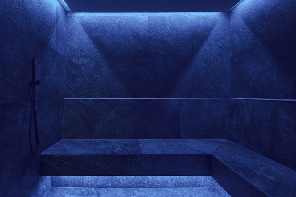 Couples treatment rooms, sauna, hot tub, steam room, Turkish bath