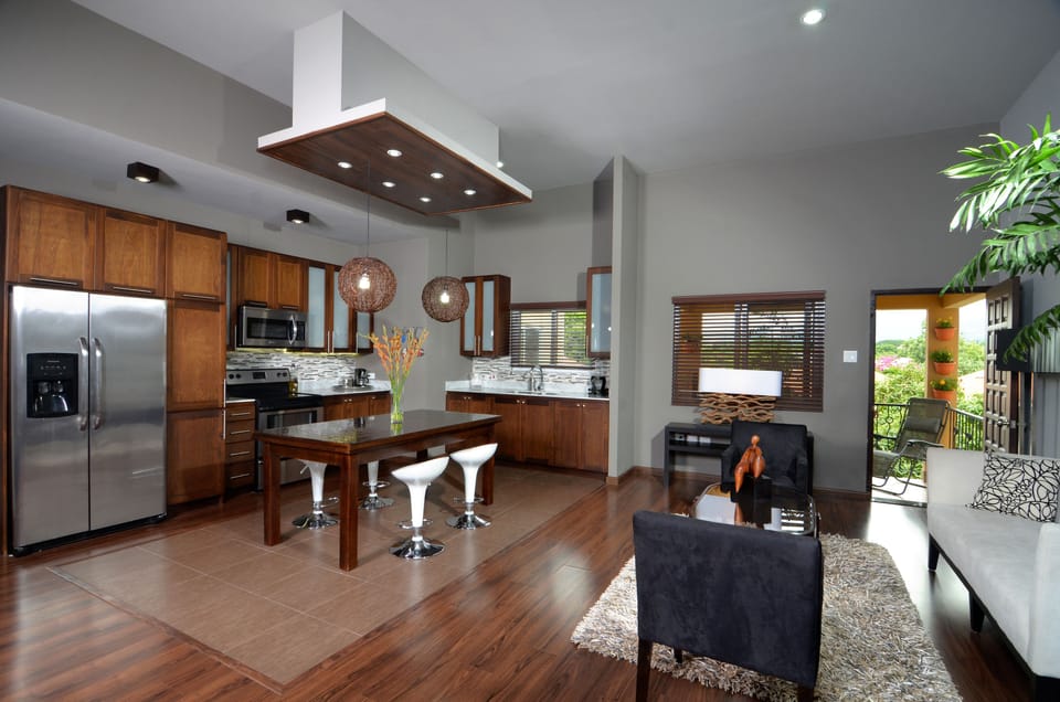 Exclusive Apartment, 2 Bedrooms, Mountain View, Executive Level | 2 bedrooms, Egyptian cotton sheets, in-room safe, individually decorated