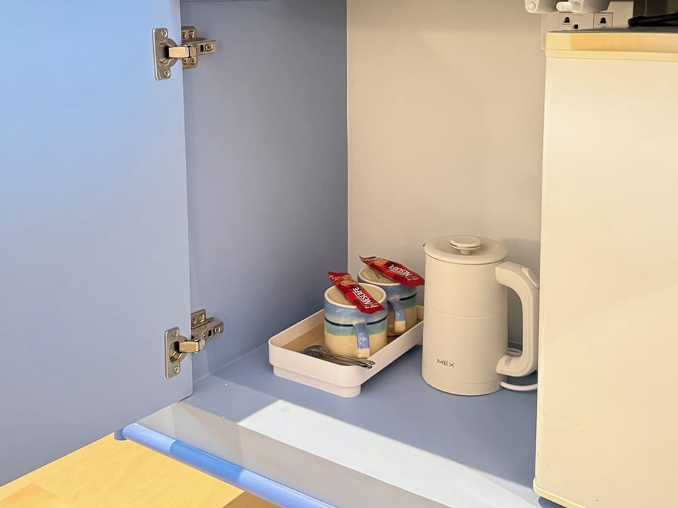 Standard Twin Room, 2 Twin Beds | Minibar, blackout drapes, free WiFi, bed sheets