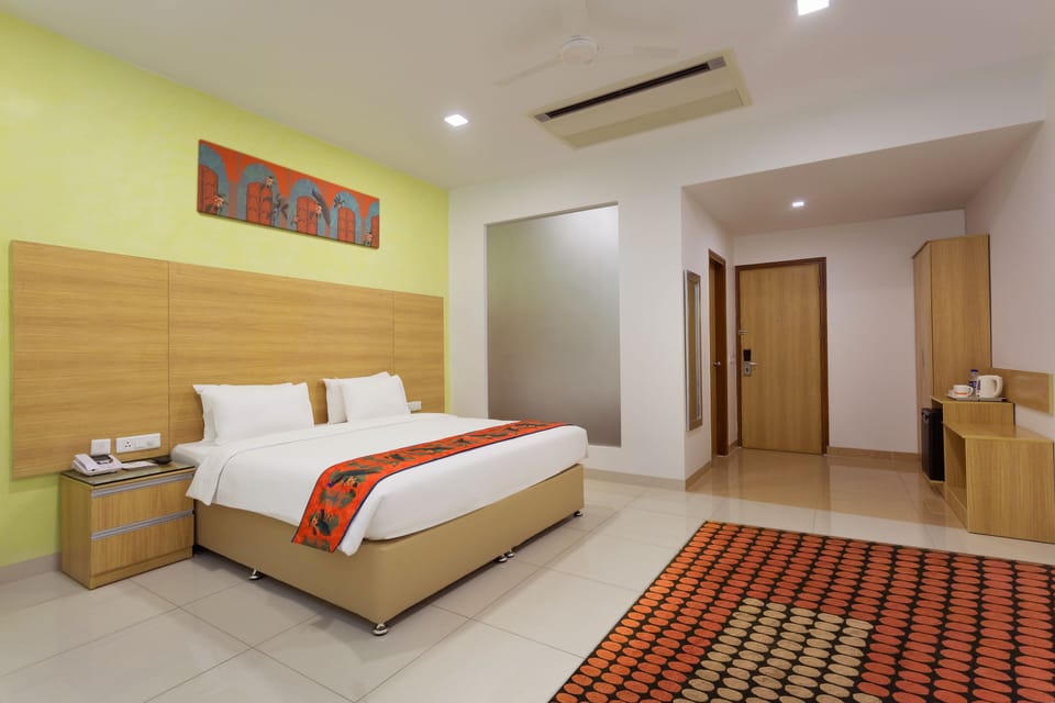 In-room safe, desk, iron/ironing board, free WiFi