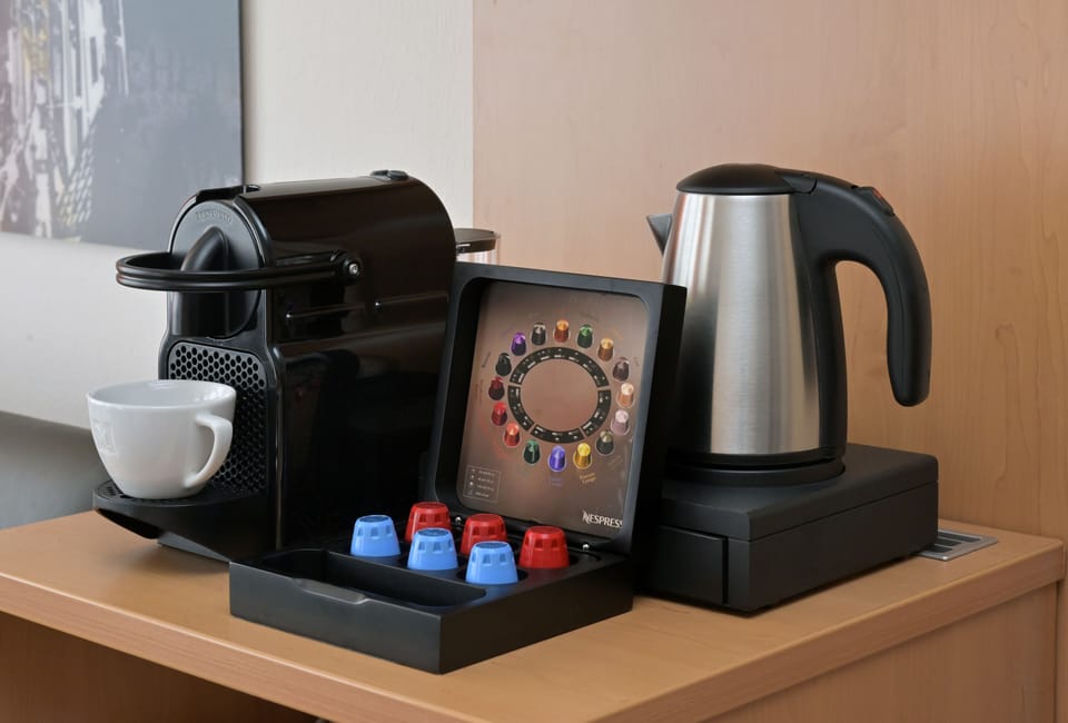 Superior Room - Size: L(arge) | Coffee and/or coffee maker