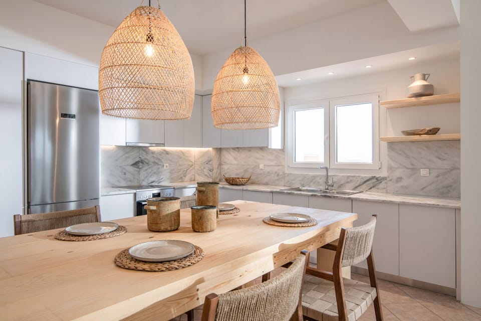 Suite, 2 Bedrooms, Pool View | In-room dining