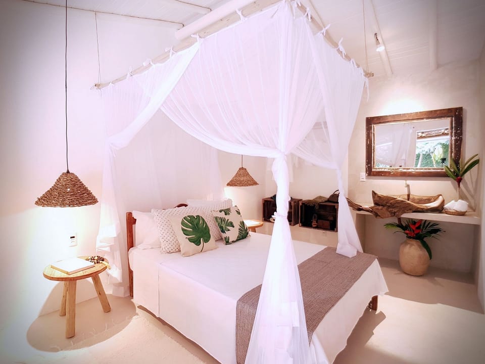 Suite | Minibar, individually decorated, individually furnished, blackout drapes