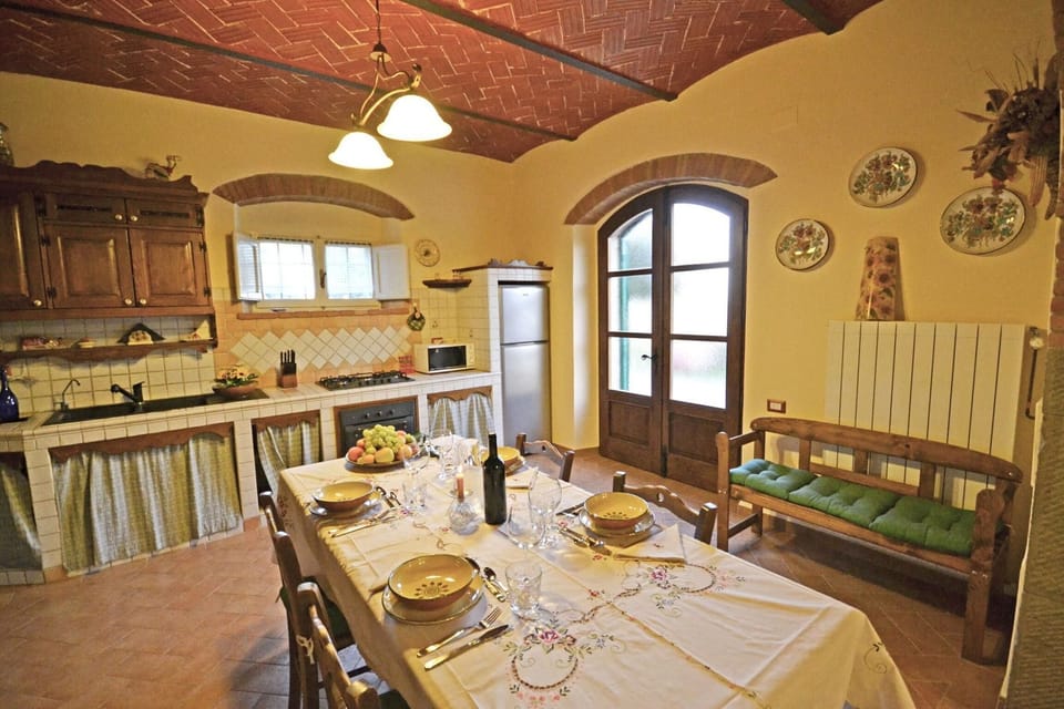 Apartment, 2 Bedrooms | Property amenity