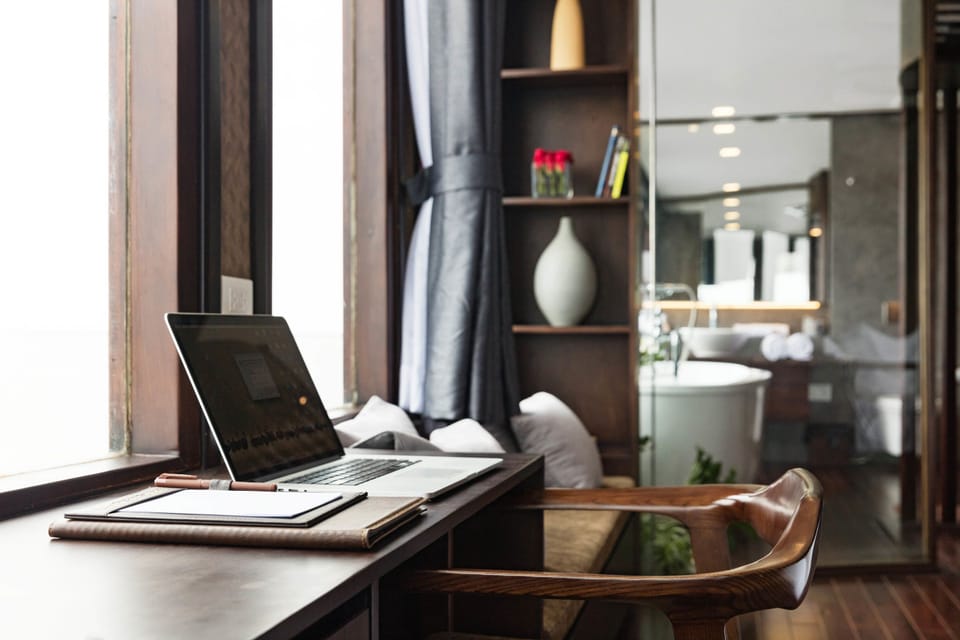 Orchid Exclusive Suite with Private Balcony  | Minibar, in-room safe, desk, free cribs/infant beds