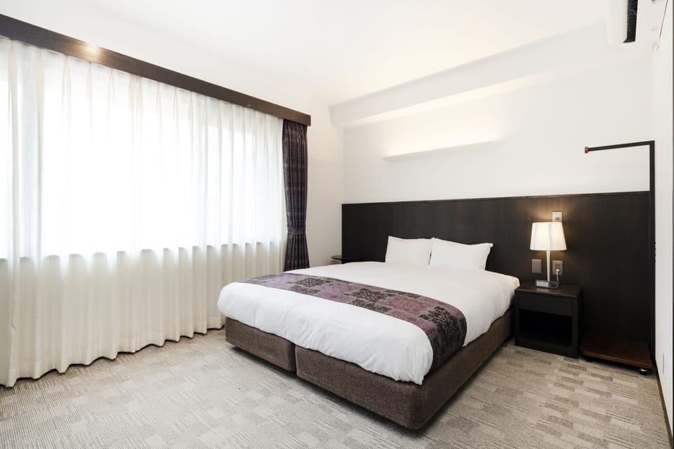 Deluxe Double Room, Non Smoking (with separated bath and toilet) | Premium bedding, down comforters, in-room safe, desk