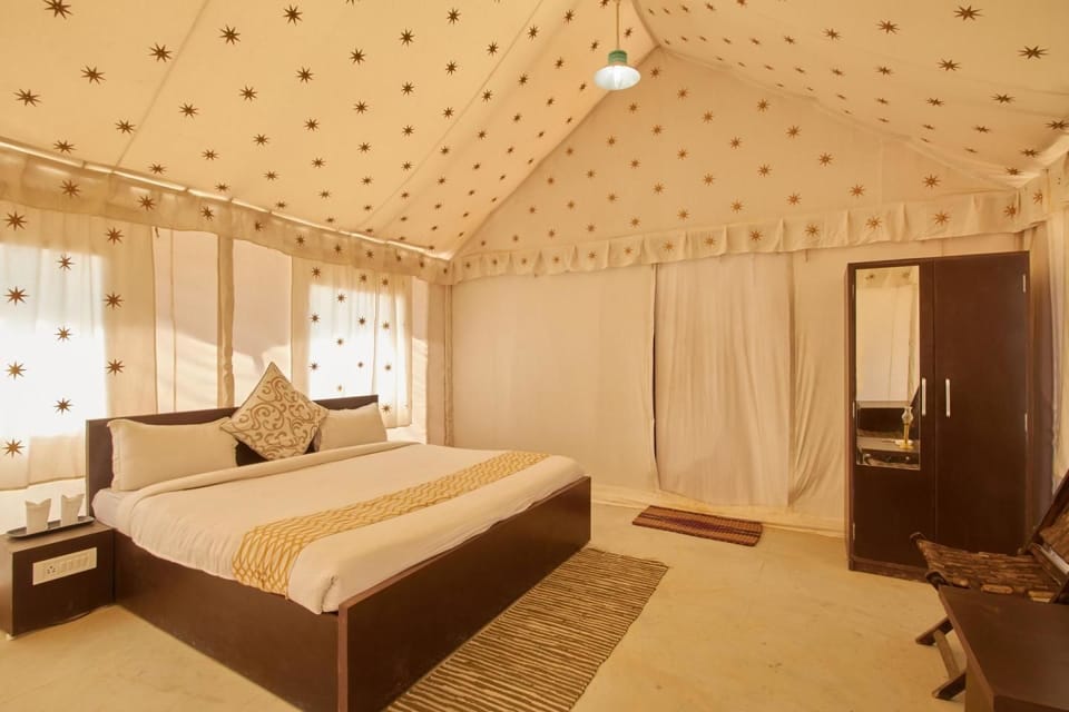 Premium Tent, 1 King Bed, Balcony, Resort View | 1 bedroom, rollaway beds, bed sheets