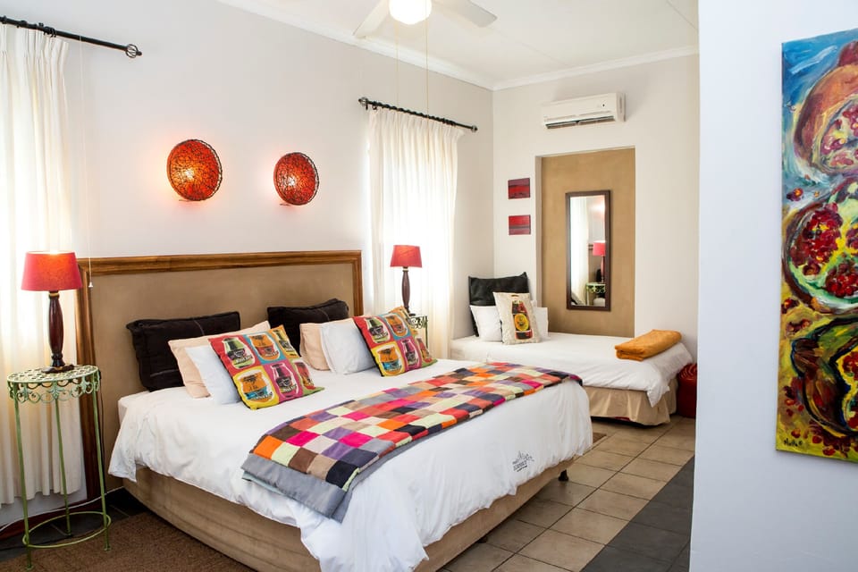 Deluxe Triple Room | Free WiFi, bed sheets
