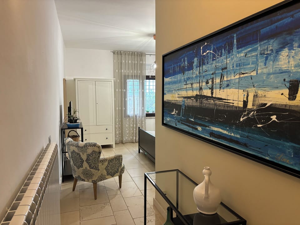Double or Twin Room, Kitchenette | Individually decorated, individually furnished, desk, blackout drapes