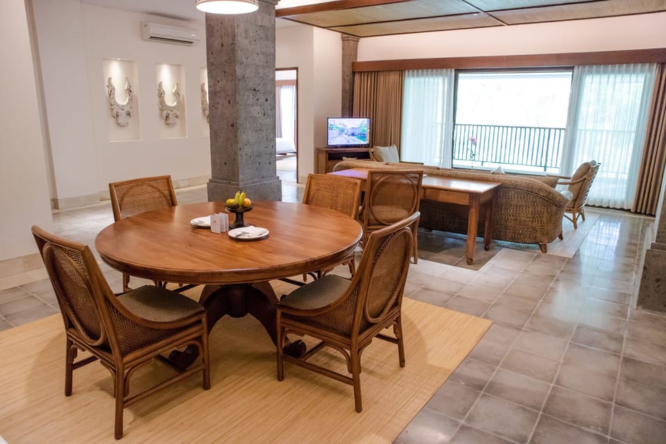 X Two Bedroom Suite With Free Benefits | Private kitchen | Coffee/tea maker, electric kettle