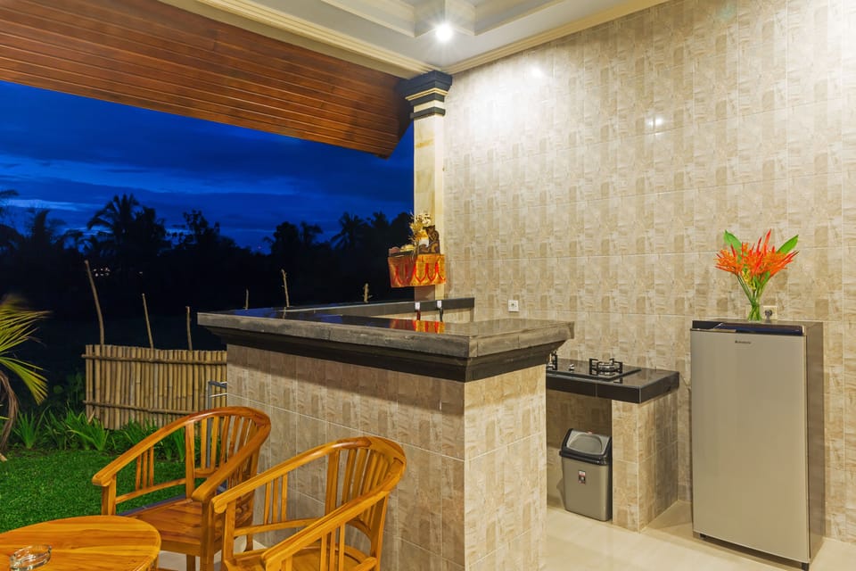 Private kitchenette