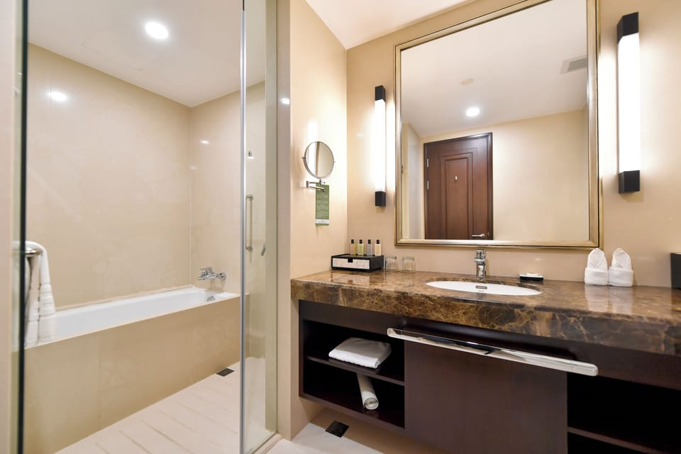 Shower, free toiletries, hair dryer, bathrobes